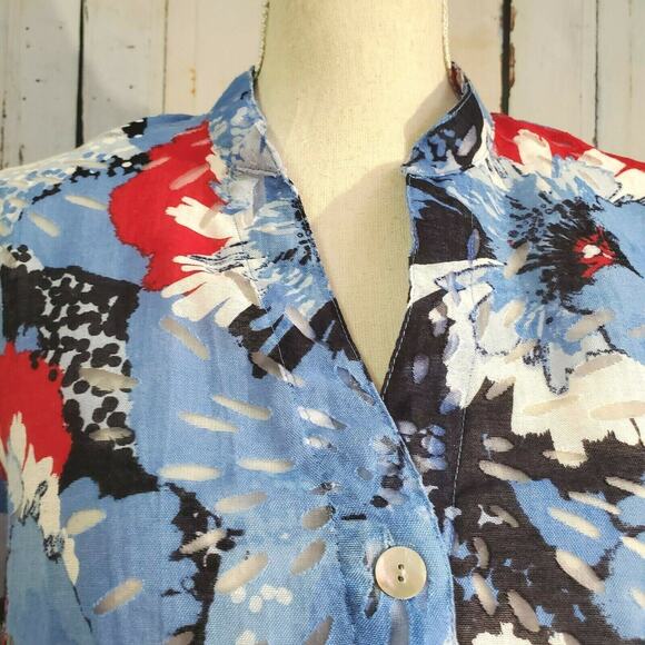 Brielle Blvd Burnout Top Size 8 Blue & Red Floral Semi Sheer Pearl Buttons Retro - Picture 8 of 12